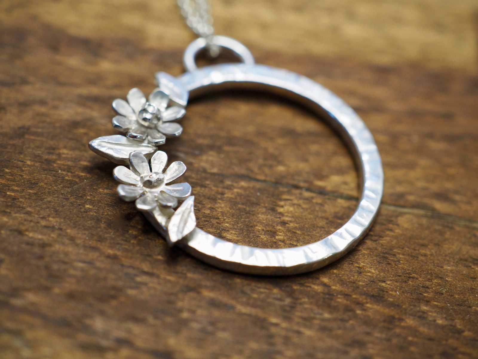 near me diamond halo ring